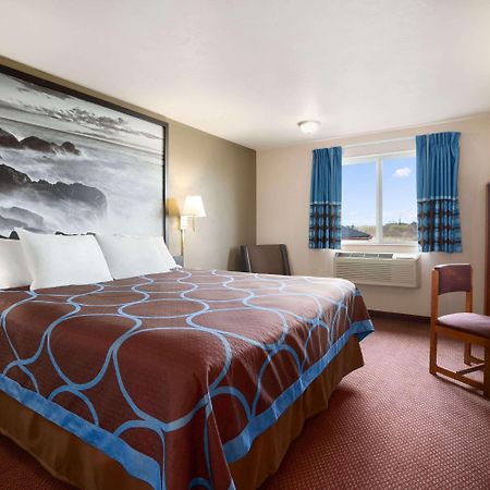Super 8 By Wyndham Bellingham Airport/Ferndale Hotel Buitenkant foto