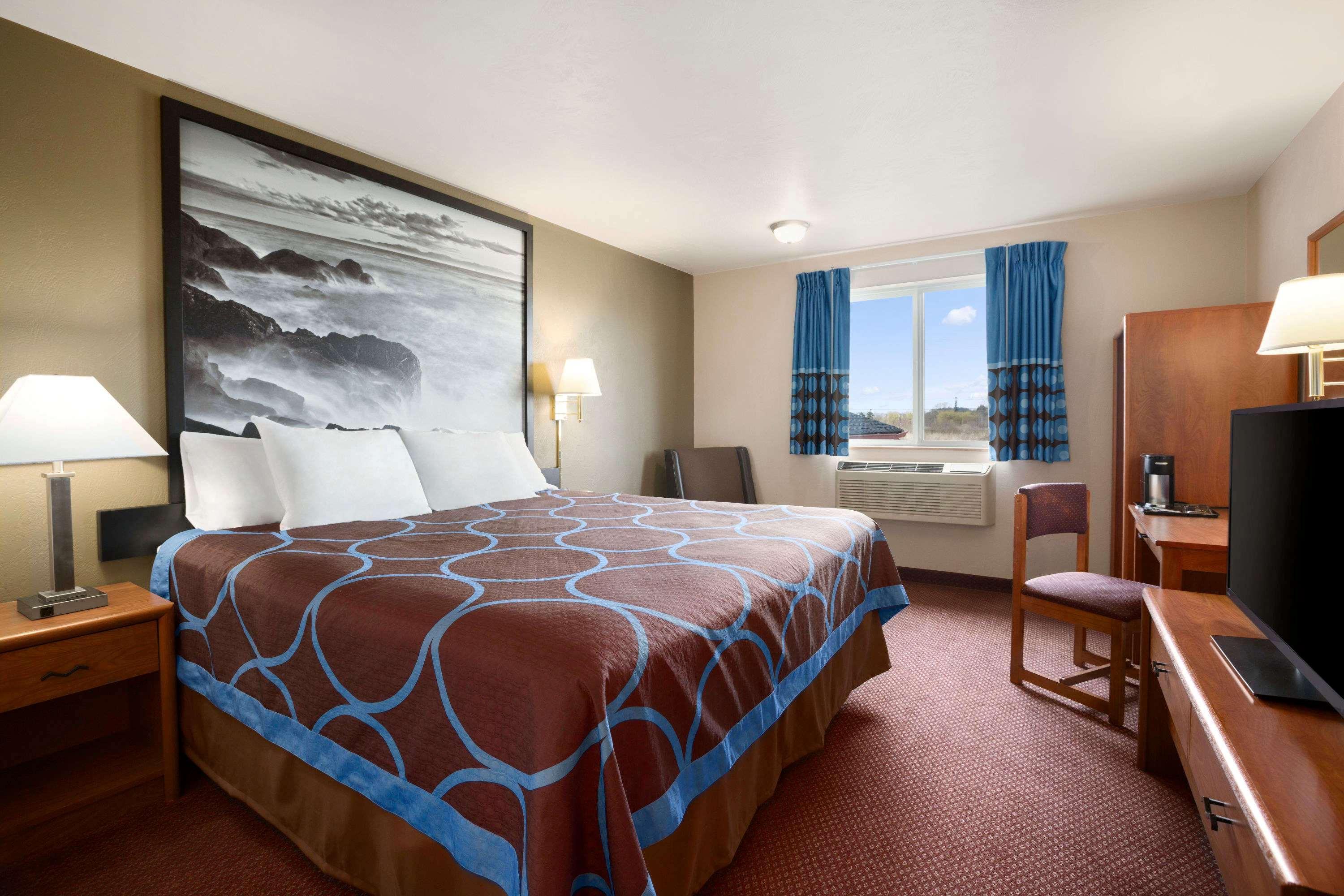 Super 8 By Wyndham Bellingham Airport/Ferndale Hotel Buitenkant foto